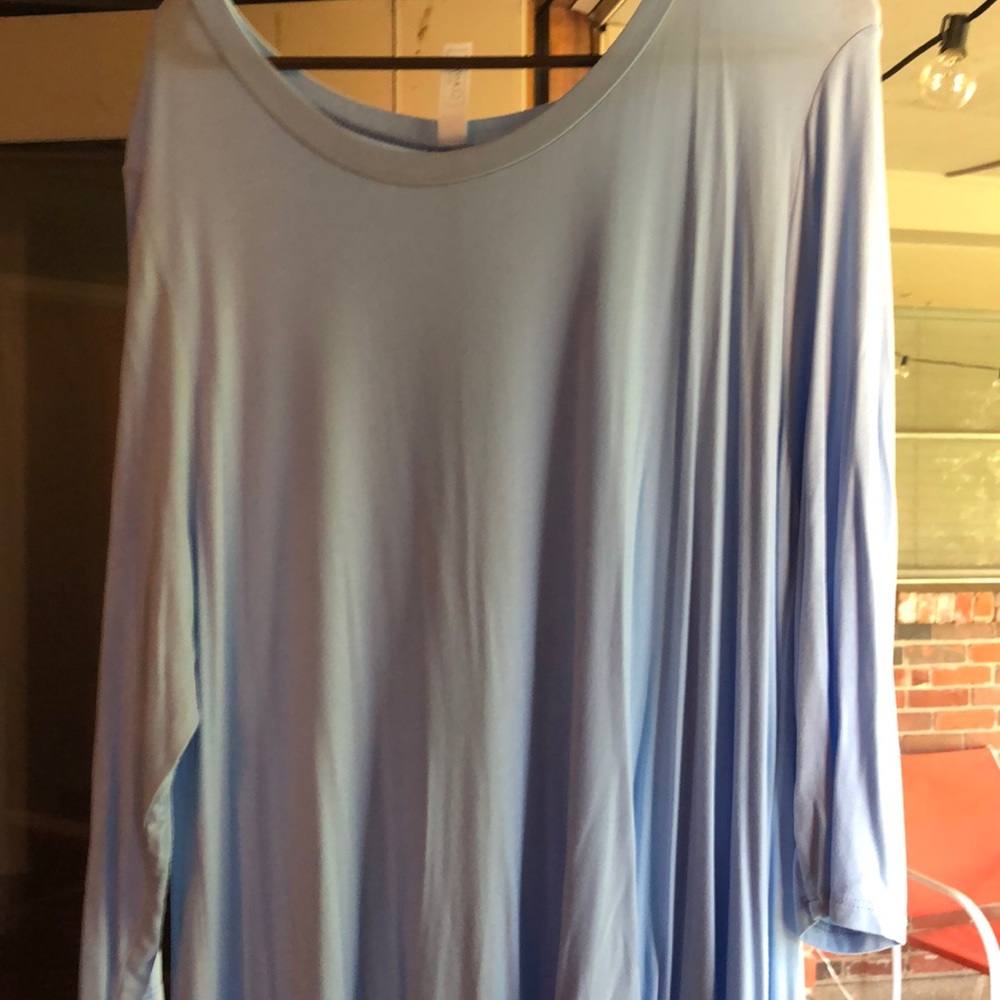 Dress - Picture 3 of 3